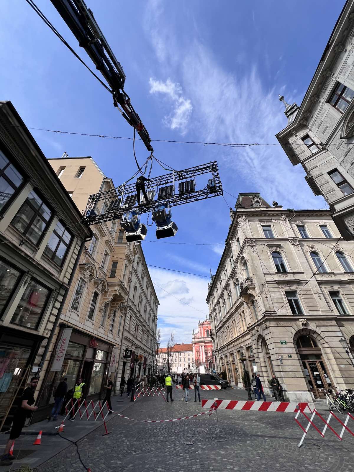 IMG-dd1c9a46428941ef16b59eca22d706de-V